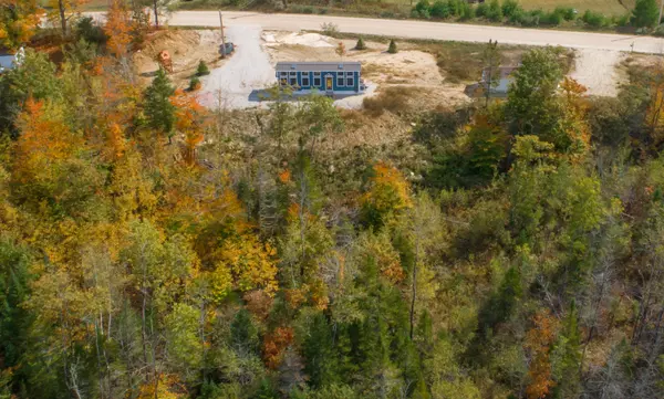 New Gloucester, ME 04260,200 Woodman RD