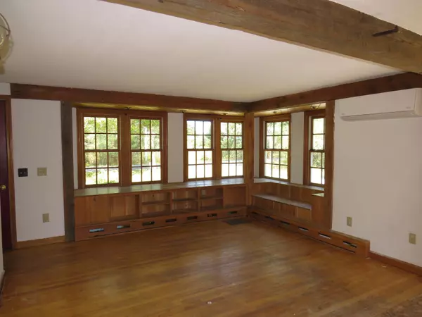 Warren, ME 04864,174 Old Augusta RD