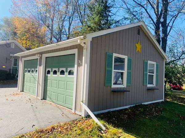 Orrington, ME 04474,16 Hobbs RD