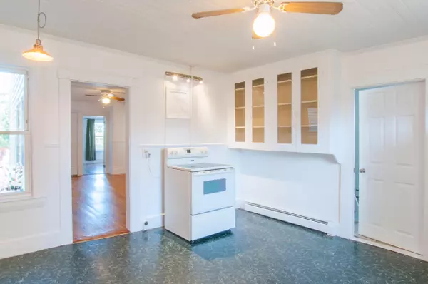 Portland, ME 04101,156 Cumberland AVE