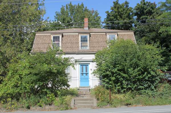 229 High ST, Belfast, ME 04915