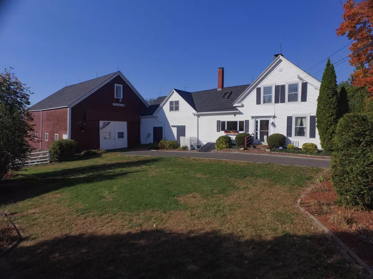 Warren, ME 04864,1012 Middle RD