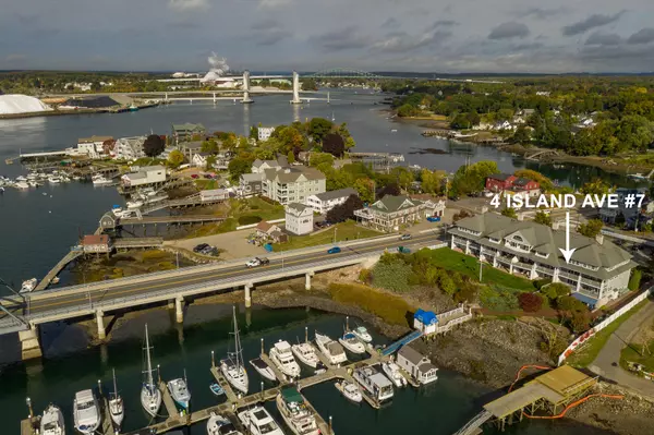 Kittery, ME 03904,4 Island AVE #Unit 7