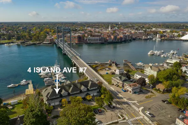 4 Island AVE #Unit 7, Kittery, ME 03904