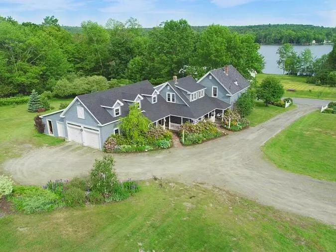 314 Zions Hill Road, Dexter, ME 04930