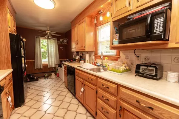 Milford, ME 04461,97 County RD