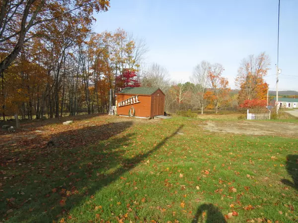 25 Hillside RD, Appleton, ME 04862