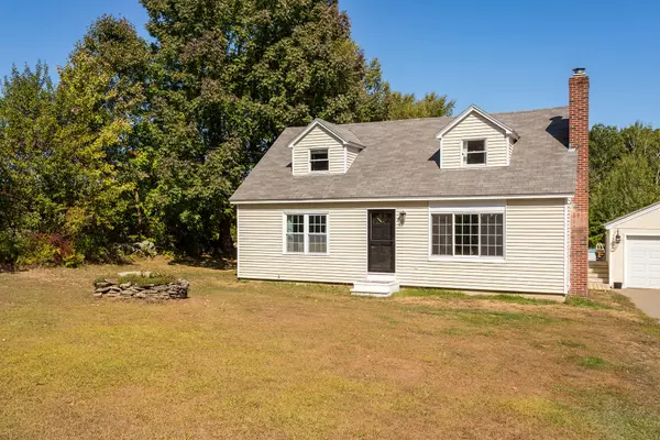 North Berwick, ME 03906,682 Lebanon RD