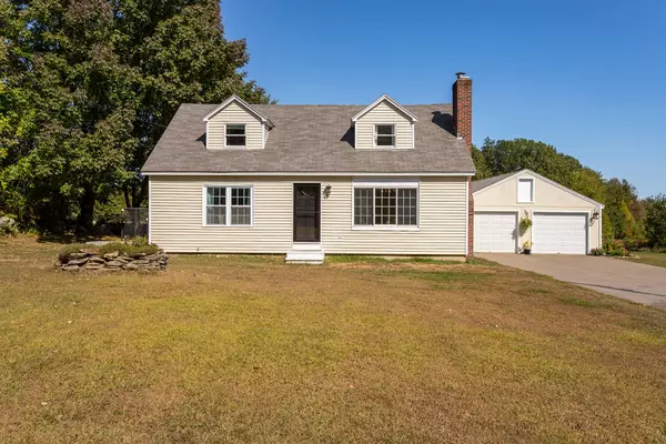 North Berwick, ME 03906,682 Lebanon RD