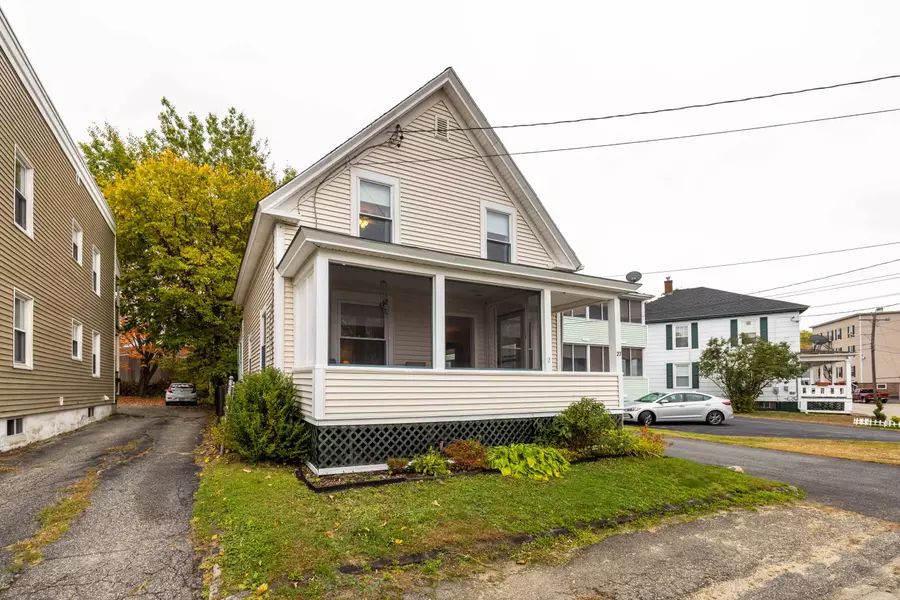 27 Hamel ST, Lewiston, ME 04240