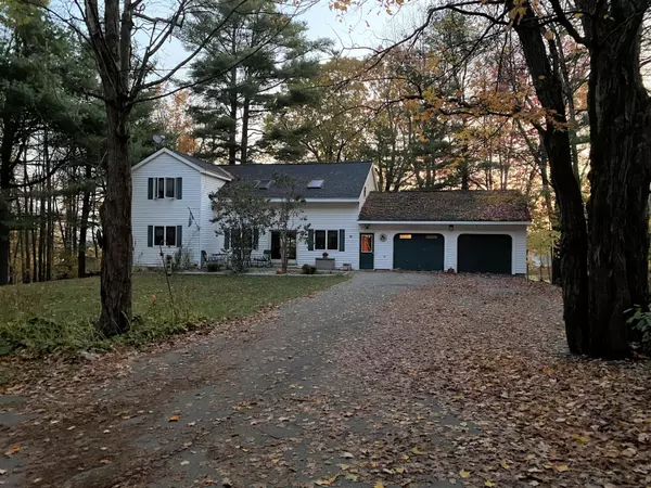 19 Williams LN, Gardiner, ME 04345