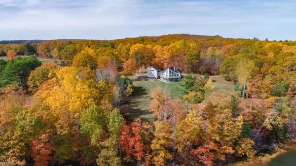 Orland, ME 04472,68 Bemis DR