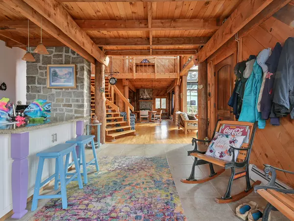 Swans Island, ME 04685,107 Ferry RD