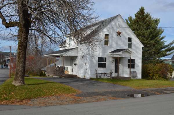 Fort Kent, ME 04743,47 Elm ST