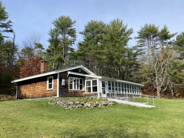 112 Boston RD, Winterport, ME 04496