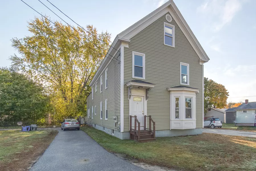 5 Plummer ST, Lisbon, ME 04252