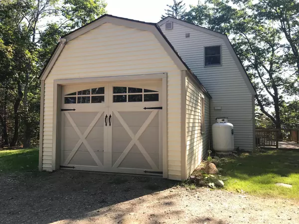 Saint George, ME 04860,8 Squirrel RD