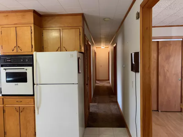 Milford, ME 04461,435 Main RD