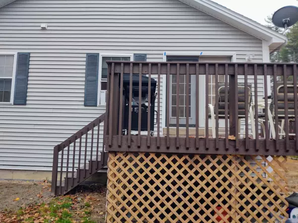 Hebron, ME 04238,9 Harold LN