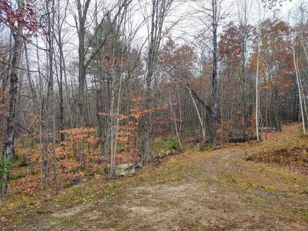 Hebron, ME 04238,9 Harold LN