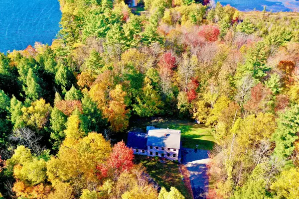 Oakland, ME 04963,30 Perry TRL