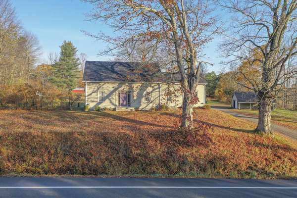 251 Belmont AVE, Belfast, ME 04915