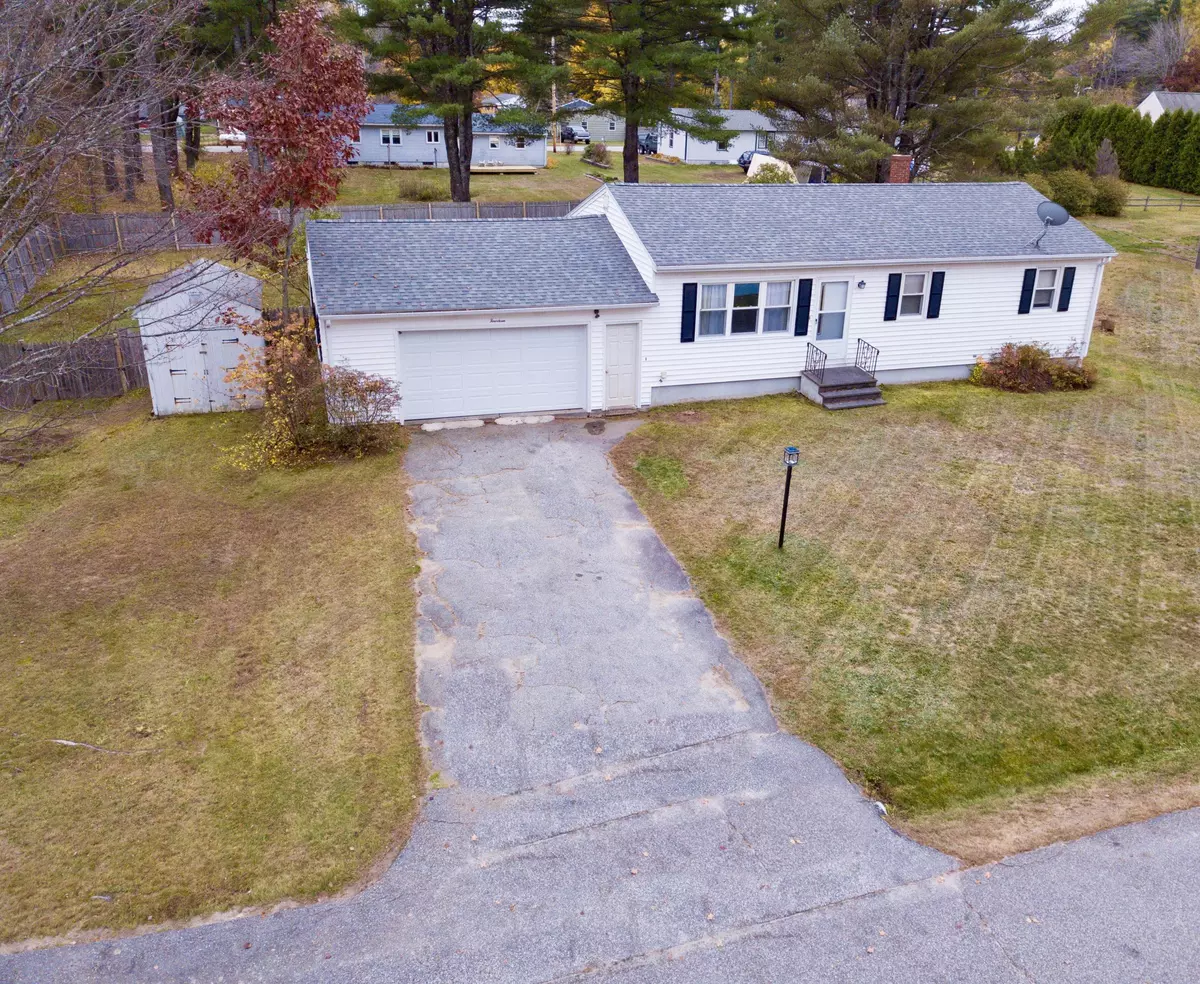 Auburn, ME 04210,14 Rosewood RD