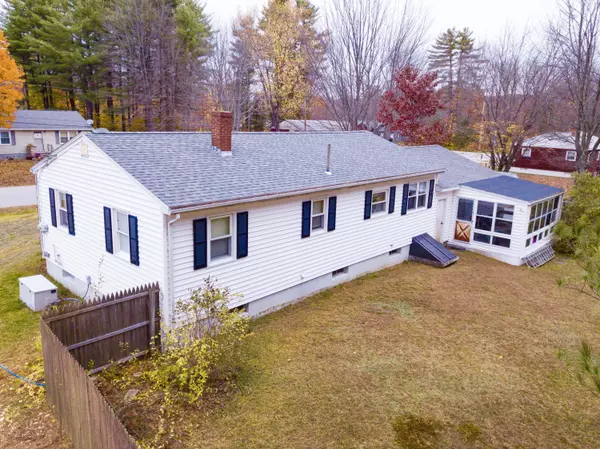 Auburn, ME 04210,14 Rosewood RD