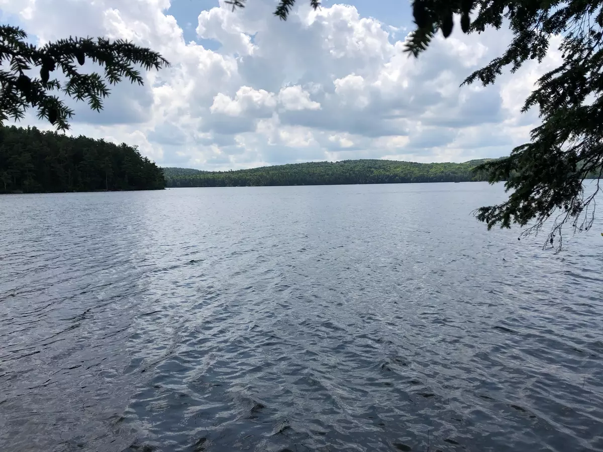 Liberty, ME 04949,3 Benner RD