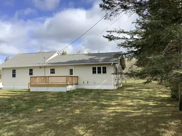 Fort Fairfield, ME 04742,36 McNamee RD