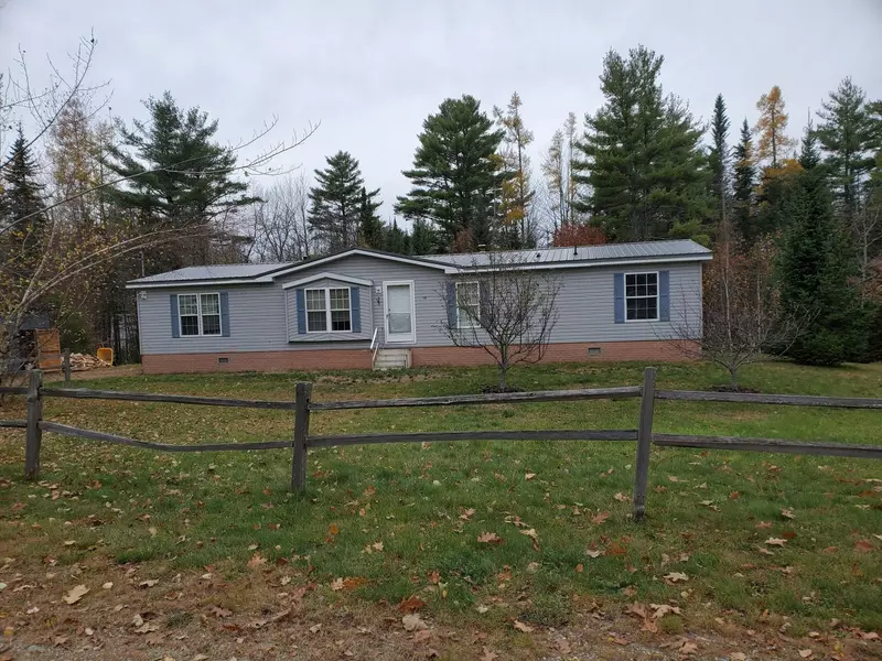 16 Journey's End LN, Clifton, ME 04428