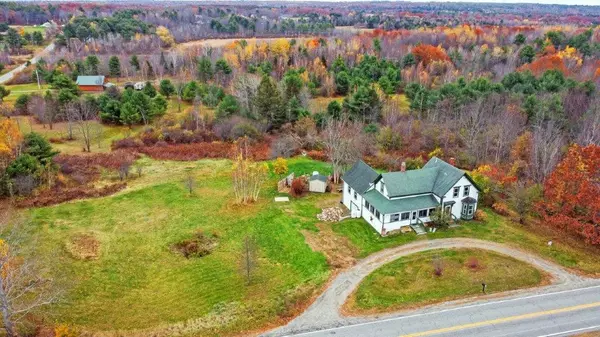 1121 Webber Pond RD, Vassalboro, ME 04989