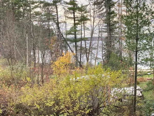 Auburn, ME 04210,102 Willard RD