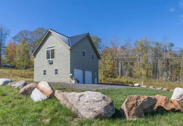 Hope, ME 04847,118 Camden RD