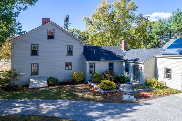 North Yarmouth, ME 04097,83 Gray RD