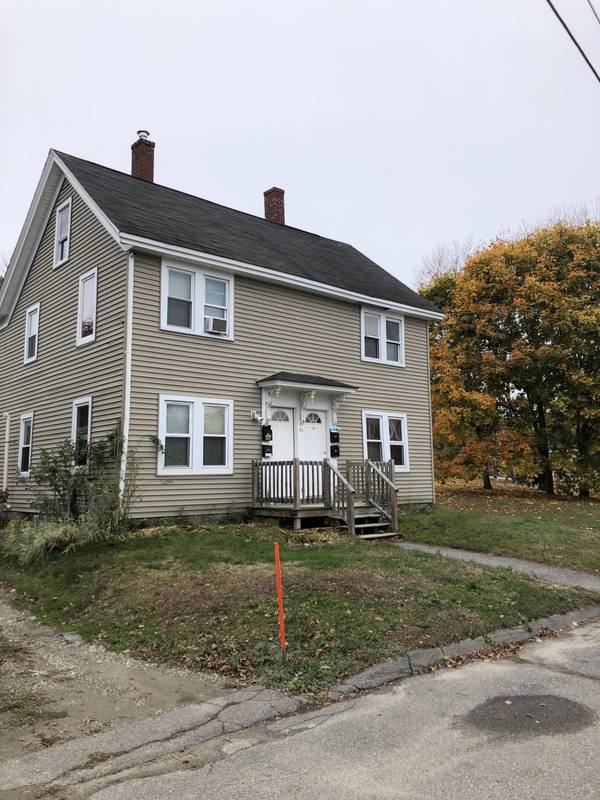 61 W Cutts ST, Biddeford, ME 04005