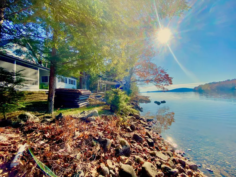 65 Hillside LN, Rome, ME 04963