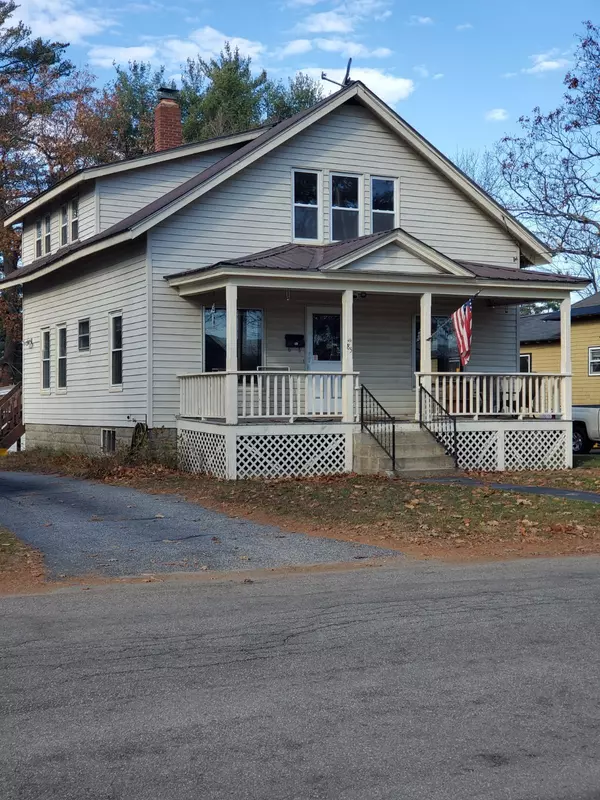85 Pine ST, Paris, ME 04281