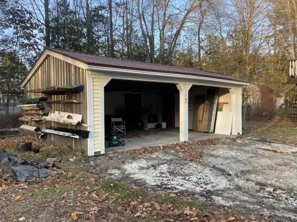 Old Town, ME 04468,185 Lincoln ST