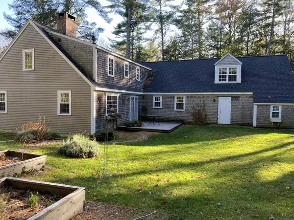Rockport, ME 04856,8 Ledgewood DR