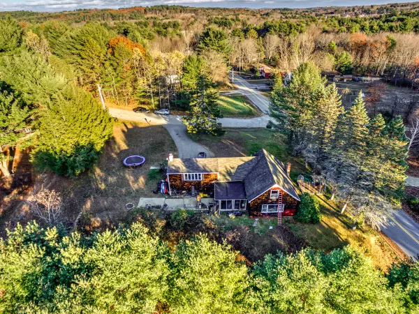 Auburn, ME 04210,4 Boulder DR