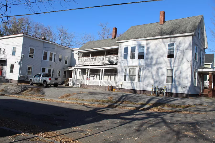 112-114 College ST, Lewiston, ME 04240