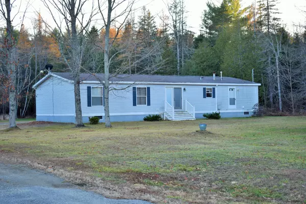 Palmyra, ME 04965,93 Hope Road