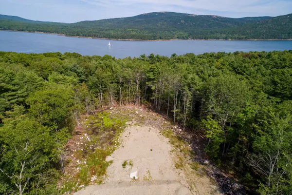 64 Hall Quarry RD, Mount Desert, ME 04660