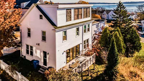 14 Sheridan ST, Portland, ME 04101