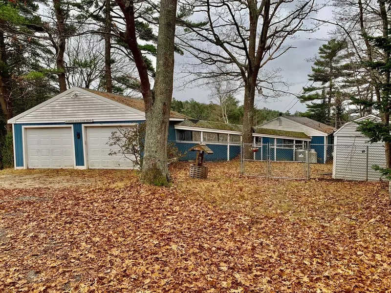 6 Upper Rich Cove RD, Harpswell, ME 04079