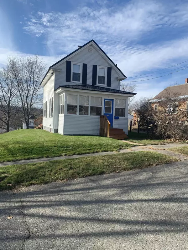 264 Highland AVE, Millinocket, ME 04462