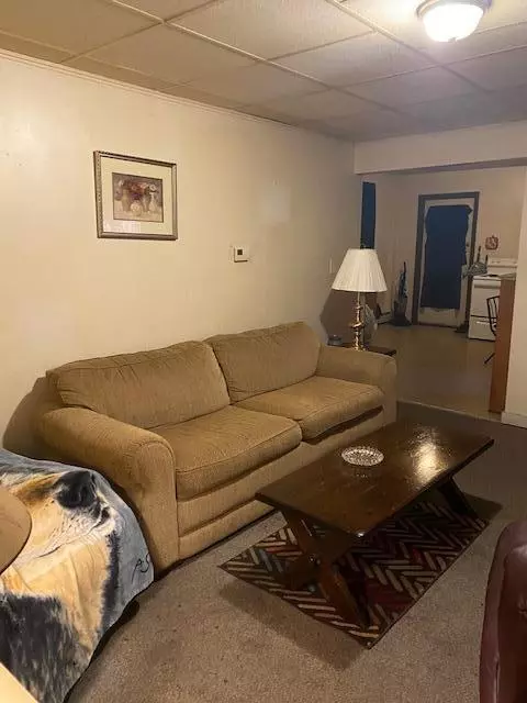 Lewiston, ME 04240,3 Shawmut ST