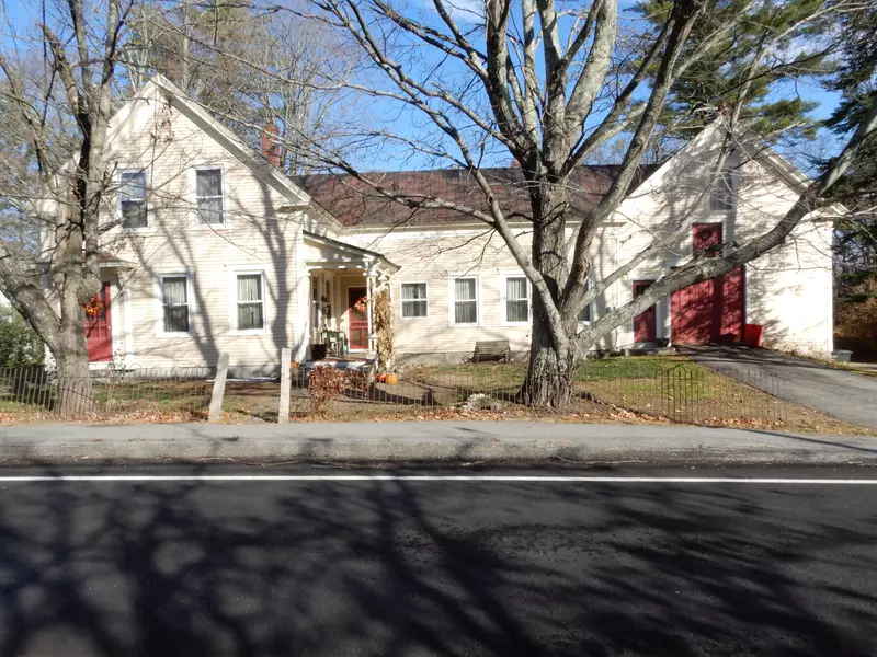 90 Main ST, Cornish, ME 04020