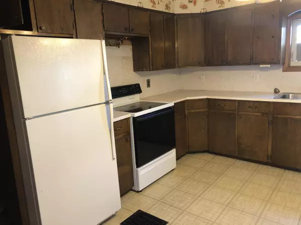 Presque Isle, ME 04769,13 Munson ST